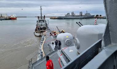 Unidades navales argentinas y brasileñas zarparon para la última etapa del Fraterno XXXVII