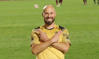 El Puntaltense Juan Manuel Tevéz convirtió en el empate de Cusco FC ante Universitario