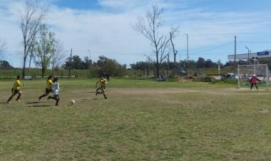Se jugaron las FINALES del Torneo Apertura de Fútbol Femenino de Punta Alta 2024 “Milena Moreyra”
