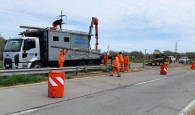 Se repararon luminarias, pavimento y cartelería en las rutas 3 y 229