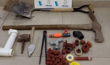 Secuestraron en una casa y en un baldío herramientas denunciadas como robadas