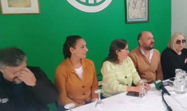 La ATE, CTA Autónoma y funcionarios del Ministerio de Trabajo hablaron de la situación de los empleados