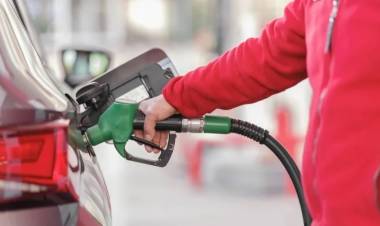 Se viene otro aumento de los combustibles: de cuánto sería la suba prevista para diciembre 2024