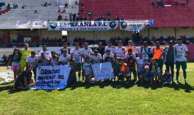 Esperanza de Monte Hermoso CAMPEÓN de la Temporada 2024 de la Liga Rosaleña