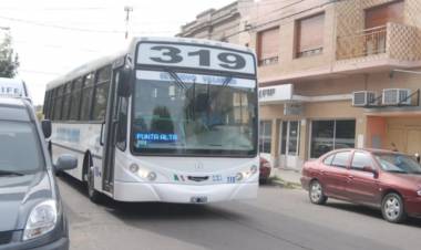Desde este jueves entra en vigencia el horario de verano para la línea 319