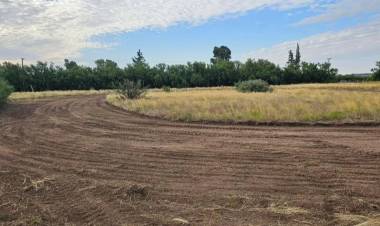 El Municipio de Coronel Rosales colaboró en la creación de una pista de Speedway en Villa Arias
