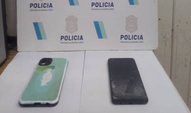 La Policía recuperó un teléfono que le habían arrebatado a una mujer de 67 años en la calle