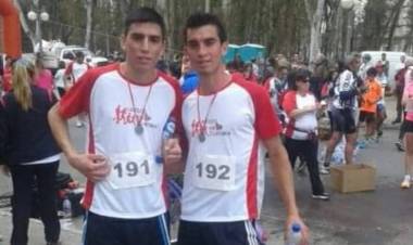 Un atleta correrá en homenaje a su hermano, un policía motorizado muerto en una persecución