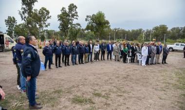 Se realizó en la Plaza de Arroyo Pareja un acto homenaje a los Veteranos de Malvinas