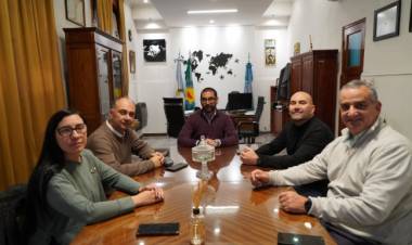 El Municipio de Coronel Rosales firmó un convenio para la implementación de la Historia Clínica Digital