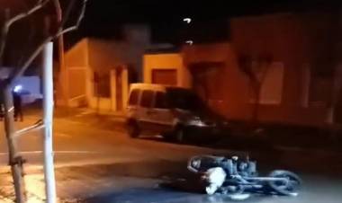Pérdidas totales en el incendio de una moto, el dueño la había comprado 20 minutos antes