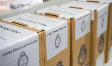 Llegaron al Correo las urnas de las 156 mesas que tendrá Coronel Rosales