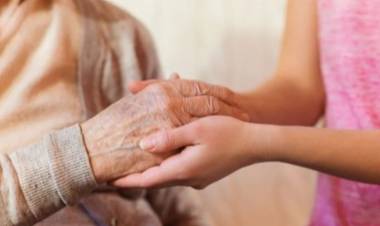 Convocan a instituciones para postular a adultos mayores rosaleños destacados