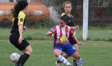 Femenino: Rosario cerró la etapa regular con una caída ante Estrella de Oro