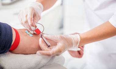 Laboratorios nuevamente suspenden la atención por IOSFA