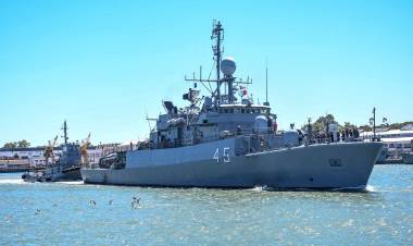 La corbeta ARA “Robinson” zarpó a una nueva misión