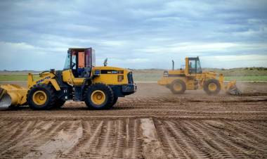 Comenzó la obra del Parque Solar que se instalará en Pehuen Co