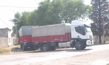 Proponen un plan de ordenamiento del tránsito pesado y el transporte público