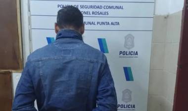 Detuvieron a un hombre por robarle las llaves de la moto a su expareja