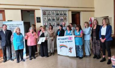 Reconocimientos para dos mujeres rosaleñas en solidaridad y cultura