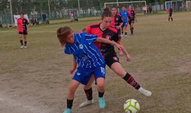 Sporting Femenino derrotó 2 a 1 a La Armonía