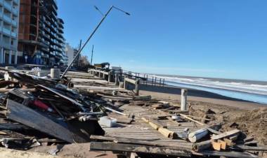 Anuncian préstamos a tasa fija para damnificados por el temporal en Monte Hermoso y Pehuen Co