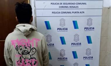 Un hombre tenía prohibido acercarse a la casa de su madre y lo detuvieron