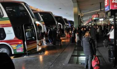 El Gobierno dejará de pagarle a empresas por pasajes gratuitos para personas con discapacidad