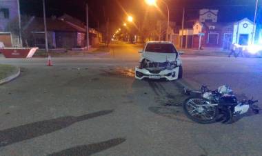 Una joven en estado reservado luego de un accidente de tránsito el pasado domingo por la madrugada