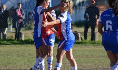 Liga del Sur: Rosario Femenino goleó a Huracán