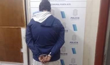 Un hombre fue aprehendido por el robo de una moto