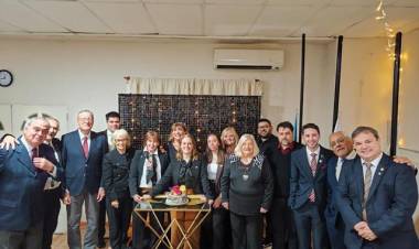 Se realizó un cambio de autoridades del Rotary Punta Alta