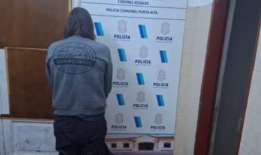 Aprehendido por incumplir restricción de acercamiento con su madre