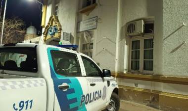 Allanamiento en la comisaría de Punta Alta y la cárcel de Bahía por causa de drogas