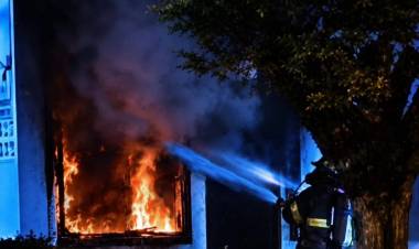 Falleció el hombre que sufrió graves quemaduras en el incendio del barrio ATEPAM