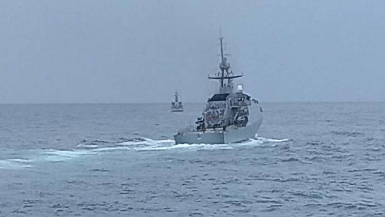 La Armada realiza un adiestramiento combinado de búsqueda y rescate