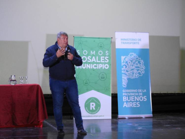 El Intendente Uset recibió al Ministro de Transporte de la provincia de Buenos Aires
