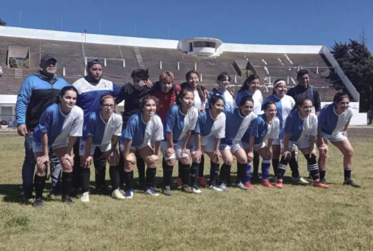 FC Puerto Belgrano tendrá un partido trascendental para mantener la categoría