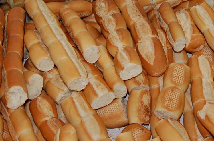 La Secretaria de Comercio determinó un aumento del 4 por ciento para el valor de la harina