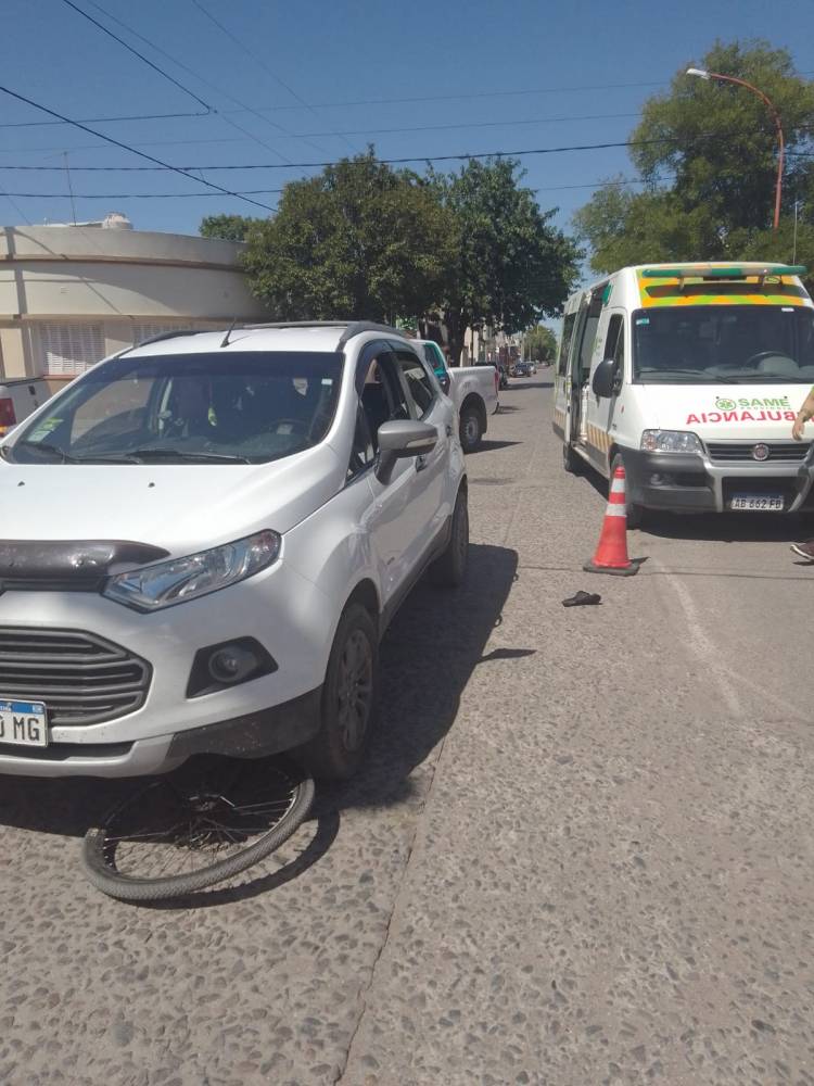 Menor de edad fue trasladada al HNPB por politraumatismos tras accidente de tránsito