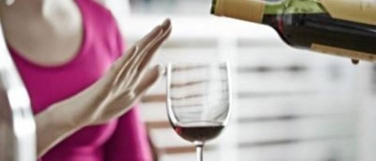 Cuántos millones de litros de vino se dejarán de consumir debido a ley del alcohol cero al conducir