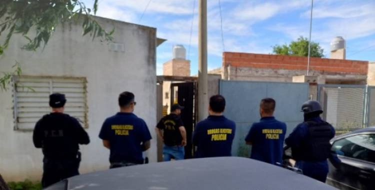 Allanamiento Positivo por drogas en la Nueva Bahía Blanca
