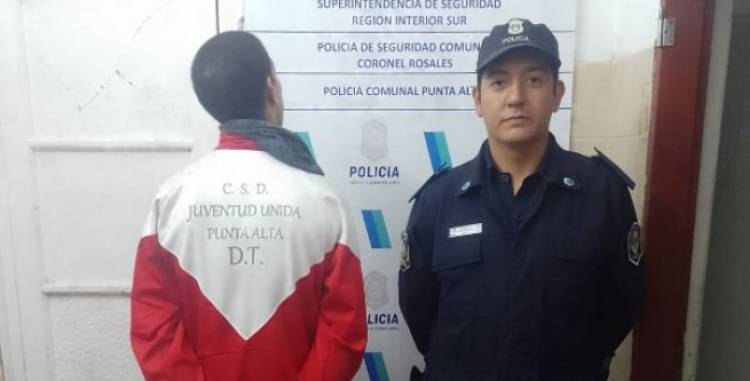 Un hombre fue demorado por posesión de autopartes