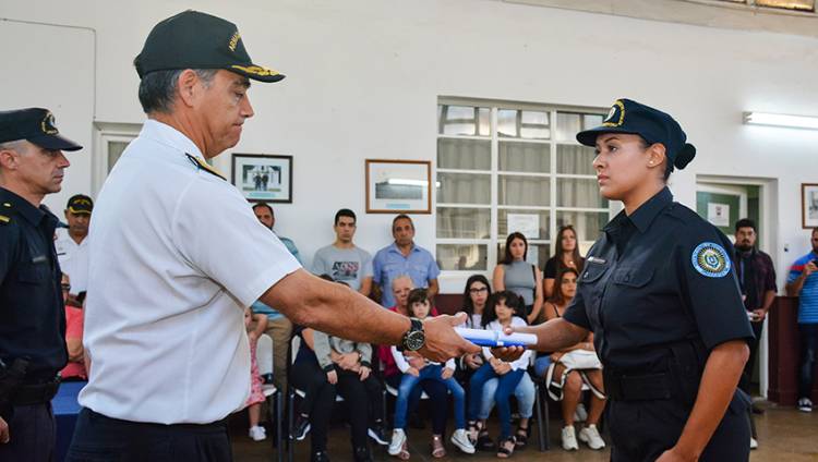 Se realizó el egreso de personal en la Policía de Establecimientos Navales