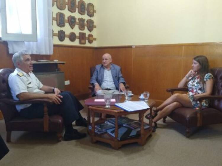 El Municipio permitirá a egresados de la Escuela de Aprendices de la Armada realizar prácticas profesionales