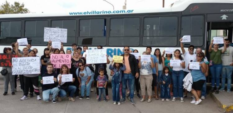 Este sábado por la tarde, Usuarios de la línea 319 volverán a autoconvocarse en un reclamo pacífico