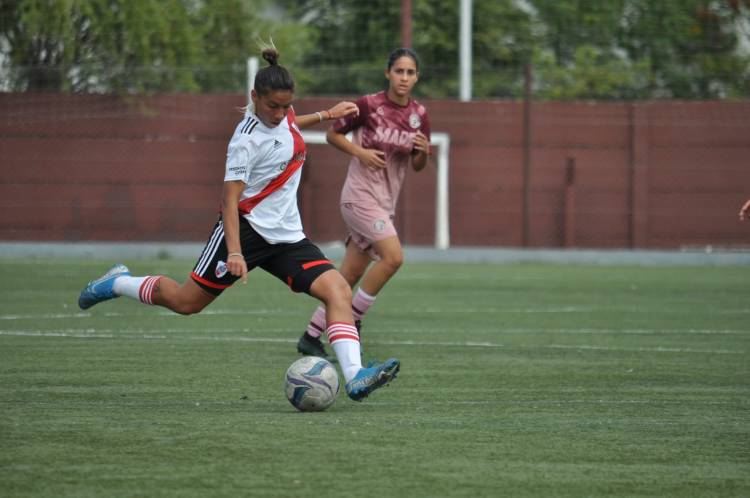 La Puntaltense Julieta Romero tuvo su debut en el Torneo de Reserva con River Plate