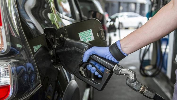 Una vez más aumentaron los combustibles en todo el país