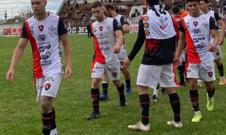 Ni el tiro del final te va a salir: Sporting igualó 0 a 0