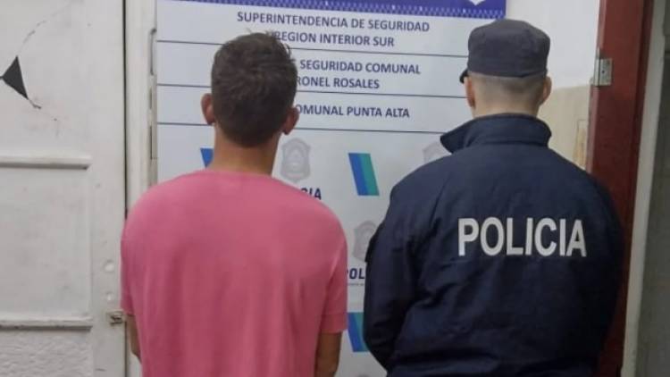 Detuvieron a un hombre por romper una ventana y entrar a la casa de su ex pareja